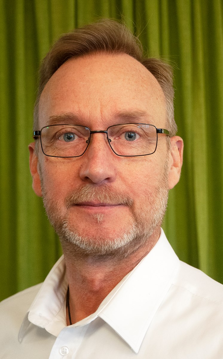 Mats Jäderland, infrastruktursamordnare Sjöfartsverket. Foto: Agne Hörnestig Mats Jäderland, porträtt. Han ser in i kameran och ler lite.