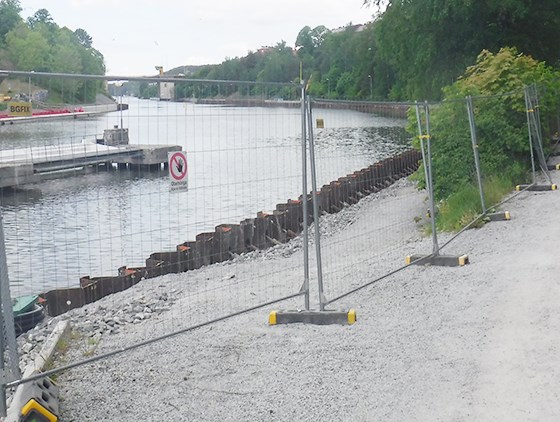 Personer forscerade avspärrningar. Foto: Sjöfartsverket Personer forcerade avspärrning.