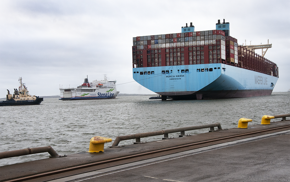 MURCIA MAERSK anlöper Skandiahamnen. Foto: Agne Hörnestig. MURCIA MAERSK anlöper Skandiahamnen.