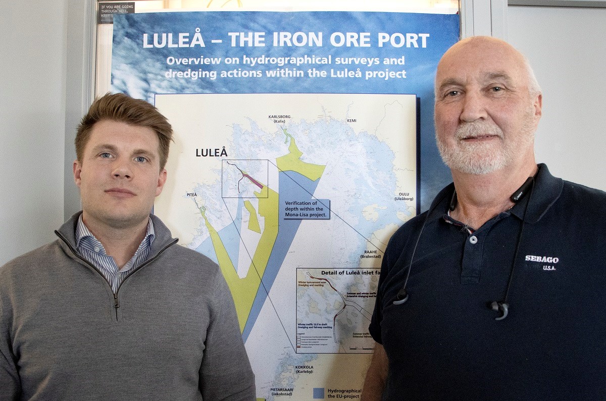 Max Bjurström och Bertil Skoog växlar plats mellan varandra i Sjöfartsverkets ledning för Malmporten. Max blir ordinarie projektledare medan Bertil blir biträdande med fortsatt ansvar för övergripande frågor samt nautisk design med mera. Foto: Agne Hörnestig Projektledarna i farledsprojekt Malmporten