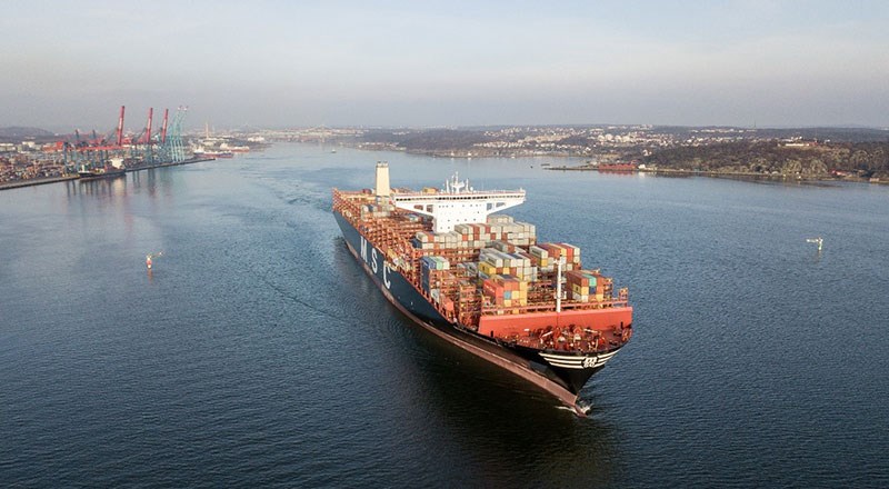 Ship travelling in to Port of Gothenburg.