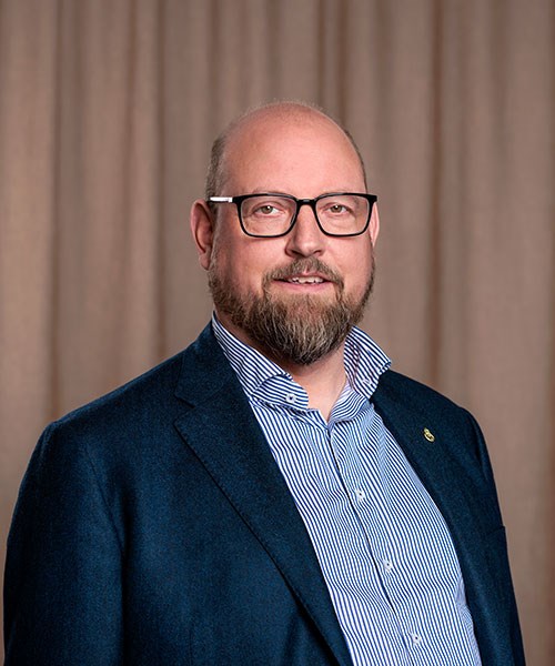 Fredrik Backman, Head of Shipping Management