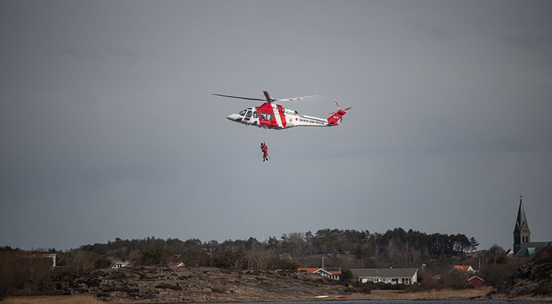 Bild på helikopter vid en räddningsinsats