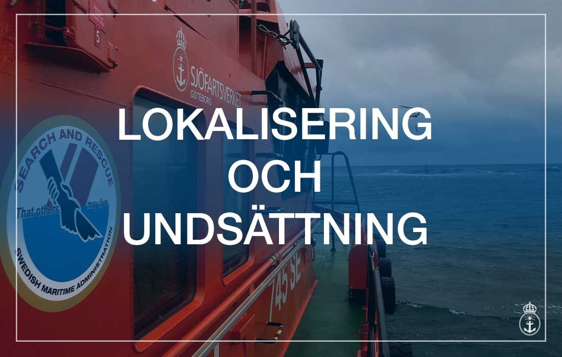 Bild på en lotsbåt med loggan för sjö och flygräddningen.