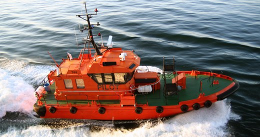 Pilot boat