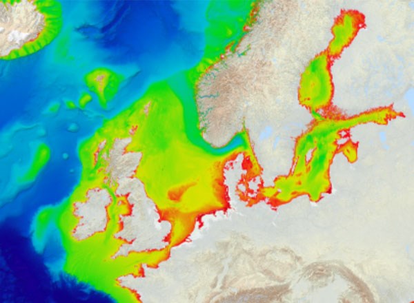 Östersjön har en relativt god sjömätningskvalitet jämfört med andra delar av världshaven. Kartan visar hur botten ser ut utifrån en grov beräkningsmodell. Satelit-karta över Östersjön