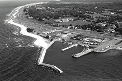 Breakwater (Vågbrytare/Pir)