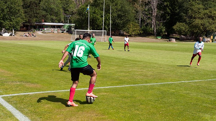 A football player in the middle of the game.